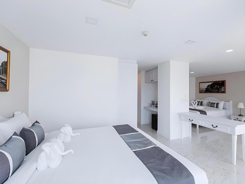 B2 Hua Hin Premier Hotel Екстериор снимка
